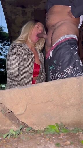 Trans Woman Has Sex in the Street with a Cheating Married Man.