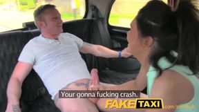 Sex Fun time couple in backseat taxi threesome