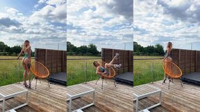 new video je m’exhibe sur ma terrasse privee te chauffe avec mes gros seins ...
