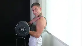 Rippling Heat: Darrion Flexes Hard for Pure Muscle Craving – EastBoys 18+