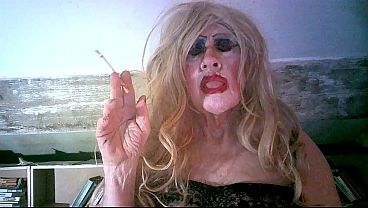 Smoking slag Sarah advertises herself, she is desperate for cock