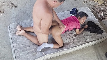 Transei com a sapatão no colchão no terraço de casa