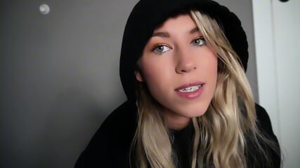 () Horny For A BBC