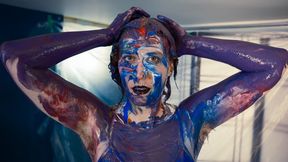 Sploshing. Getting Wet and Messy with Alia Quinn