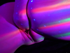 Party visuals as Autumn Orchid plays fingers fists orgasms