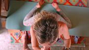 BOOTYFRUTTI PERFORMS DEEPTHROAT ON A MAT