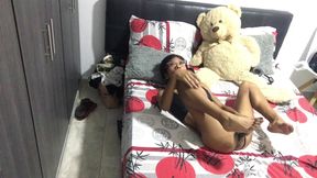 I masturbate with Dildo until I come, I send a video to my husband.