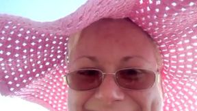 Webcam play, get naked and pee on the beach