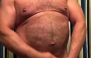 Amateur Daddy Bear Jacks Off In Bathroom Solo