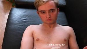Playful gay chap happily takes this dick in the bum
