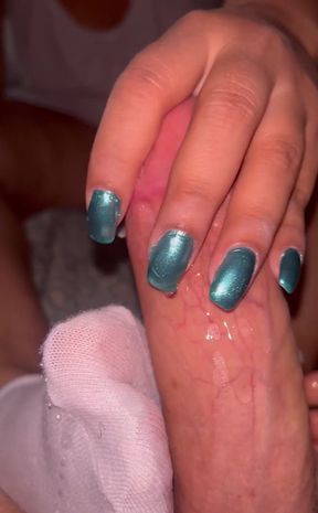 Green nails teasing with sock and toejob