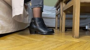 TAKING OFF HER ANKLE BOOTS AFTER WORK - MOV HD