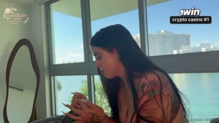 Freaky Ahh Horny Stepsis Doesn't Want To Wear Panties Around Me