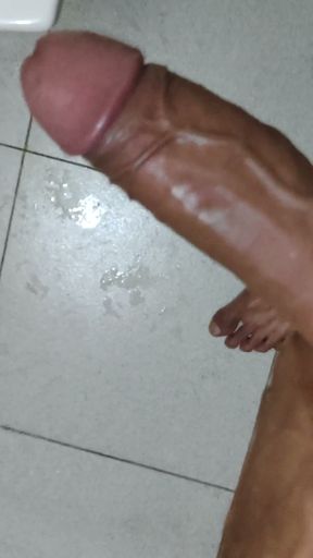 7.5 inch Lovely hard big cock morning bathroom cum   Clip 1