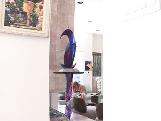 Her 1st lesbo experience