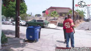 Karkea, musta – laiha saksalainen Billy Long, jolla on suuret penikset anaaliseksissä