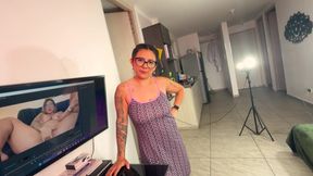 Distracting My Husband While He Works: Surprise Blowjob and Creampie in the Office