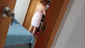 My Hot StepMom Discovers My Hard Cock&#x1F32D; While She's Bathing