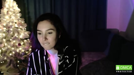 Cute tit babe