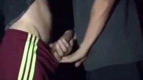 novinho de 22cm encheu minha cara de leite depois da mamada