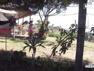 Lalin girl Golden-haired Kathy Solis Gets Oiled And Banged By Her Boyfriend - CARNE DEL MERCADO