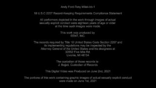 Tânăra blondă Andy Ford și Tony Milak, cu o pula mare futuți anal