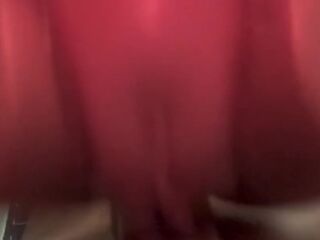 Masturbándome con una muńeca de silicon parte two