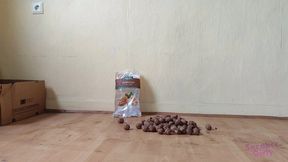 Sneaker-Girl Darleen - Walnut Cracker