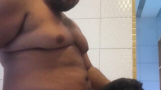 Amatör şişman eşcinsel fahişeler anüslerinden sikildi