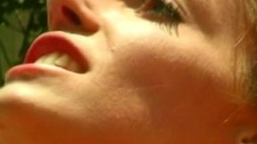 dunkle Lust endet im totalen Kontrollverlust zwischen