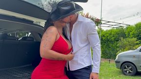 caliente ebony milf pide ser follada profundamente, tetona hermosa recibe la enorme verga de un suertudo en su estrecho cono humedo y la llena de leche!!