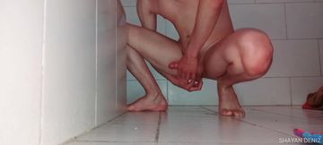 Shayan Deniz - Late Night Private Bathroom Recording Genuine Amateur Clip
