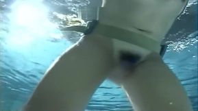 Japanese Girls Underwater BJ