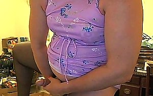 Ts donna plays with vibrator