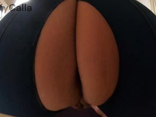 Reversecowgirl's leather-lined twat thrill