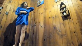Giantess wife surprise for tiny husband
