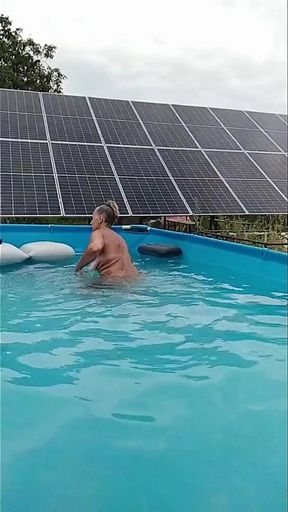 Hot Housewife on Vacation