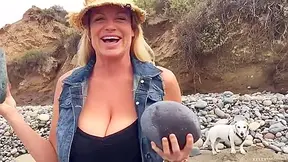 1085 - Iphone Camping1 - Kelly Madison