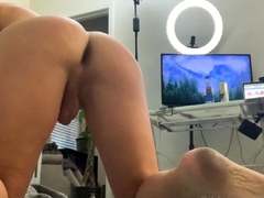 Solo webcam tranny masturbation