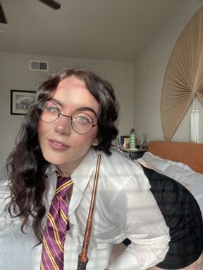 Who knew Hermoine was such a wet slut?