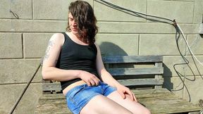Sara outdoor masturbation