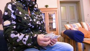 Czech Hunter: Longing His Cock-squeezing Crevasse