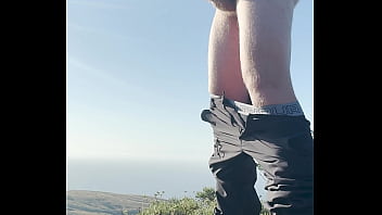 Teen jerks off in PUBLIC National Park