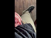 Boss entspannt sich im Homeoffice und spritzt - PhantomGentX