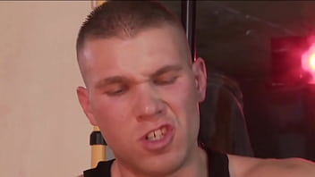 French XXL Craftsman Jordan Fox take sexy latin bottom in the lunch break