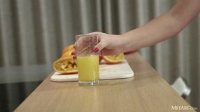 Juicy Moment - Nika O