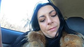 Cheating wife tries outdoor blowjob with hubby&#x2019;s friend during fur-coat shopping