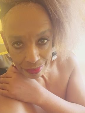 Pussy & Play Time In LadyLeo Lyne's Playhouse