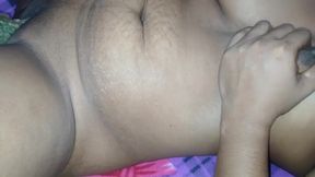 Playful Adventures: Lesbian Fun with a Unique Toy! - කරවිල ගෙඩියේ පහස-Lesbian girl play with vegetable toy