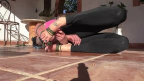 Maya Homerton - New Outdoor Hogtie Escape Challenge for the spanish Yoga Instructor - Full Clip wmv HD